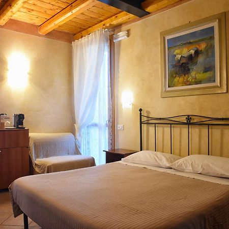 Agriturismo Corte Benetti روفيغو الغرفة الصورة